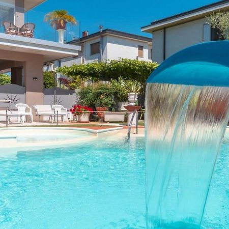 Hotel Benaco Σιρμιόνε Εξωτερικό φωτογραφία