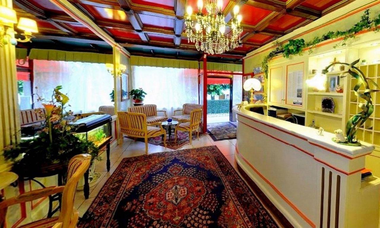 Hotel Benaco Σιρμιόνε Εξωτερικό φωτογραφία