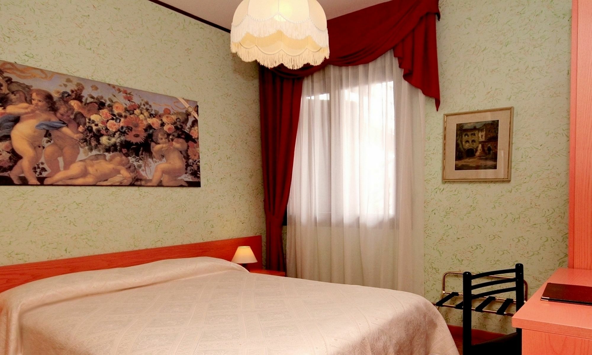 Hotel Benaco Σιρμιόνε Εξωτερικό φωτογραφία