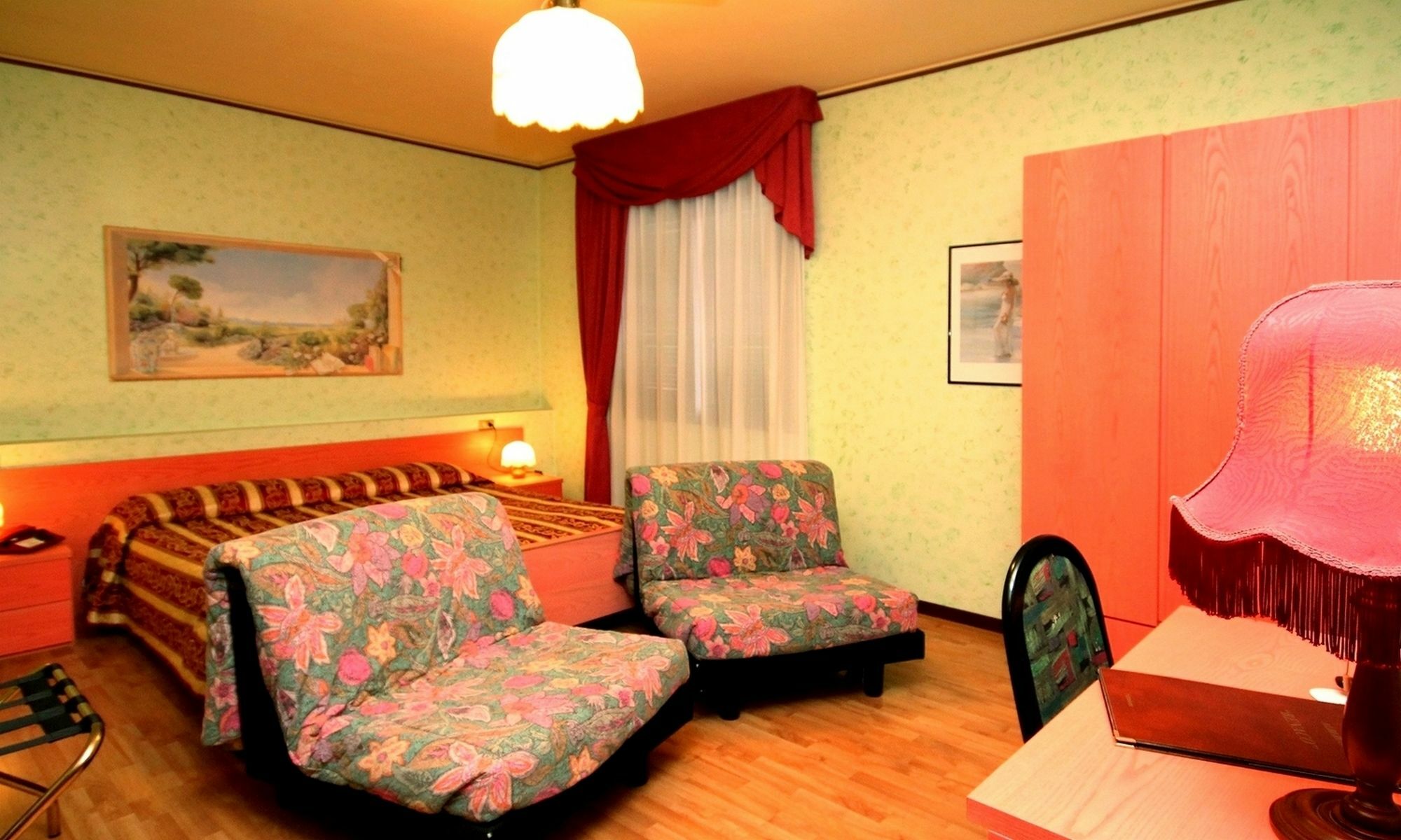 Hotel Benaco Σιρμιόνε Εξωτερικό φωτογραφία